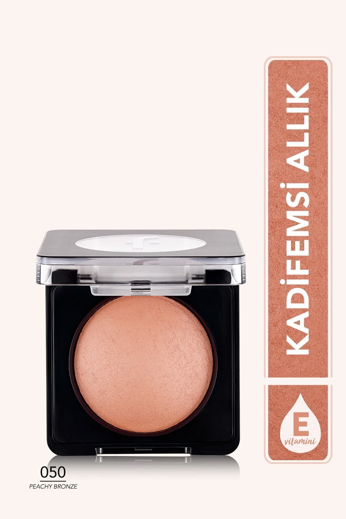 Flormar Yoğun Pigmentli Işıltılı Allık (Pembe) - Baked Blush-On - 040 - 050 PEACHY BRONZE